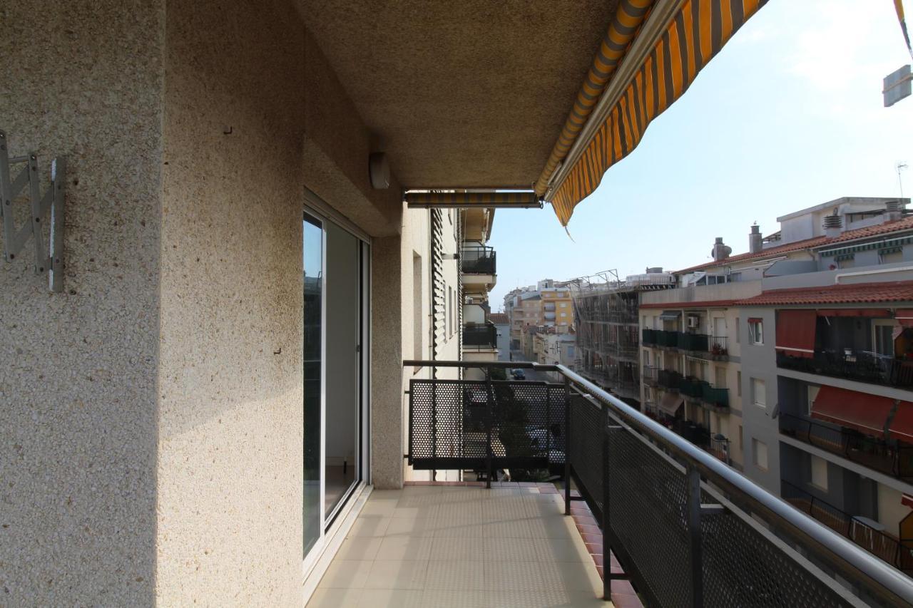 Apartamento Esquinero En Palamós Εξωτερικό φωτογραφία